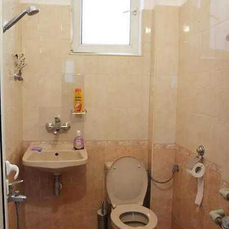 Kuker House Apartment *