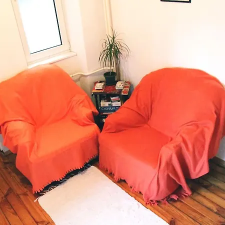 Kuker House Apartment